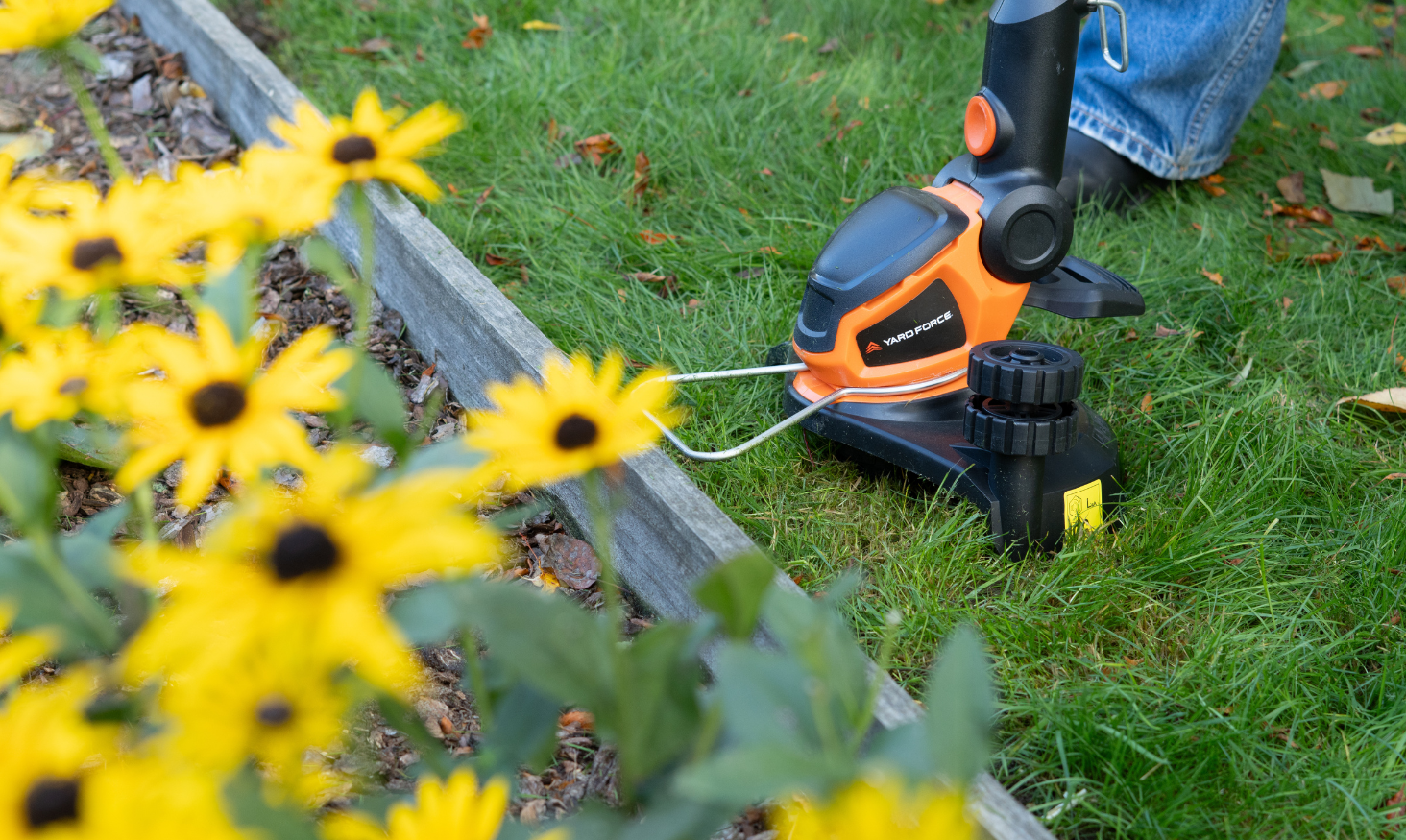 How to Choose the Right Grass Trimmer (UK Buying Guide)