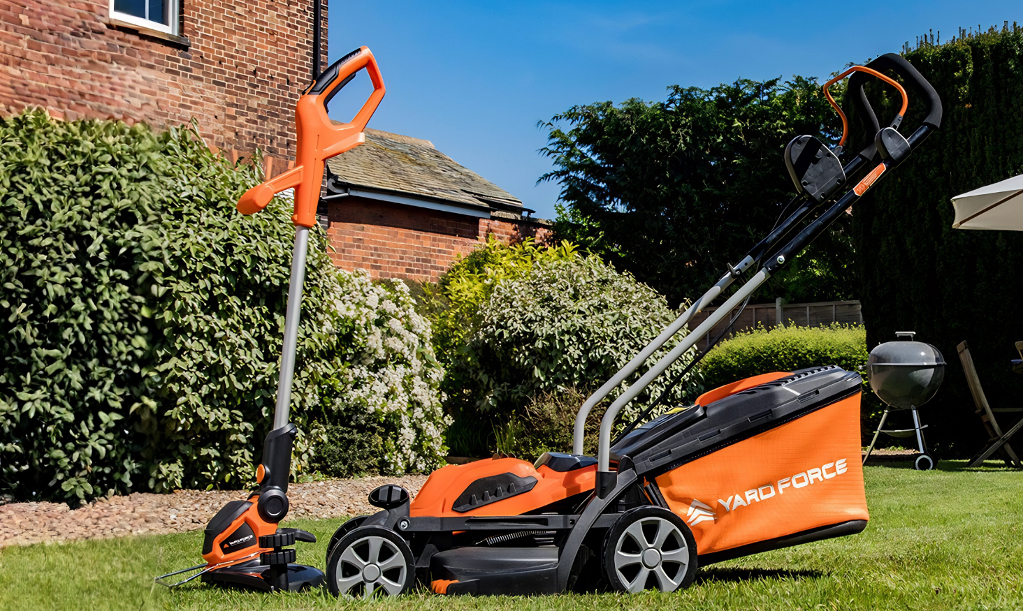 Grass Trimmer vs Lawn Mower: Do You Need Both?