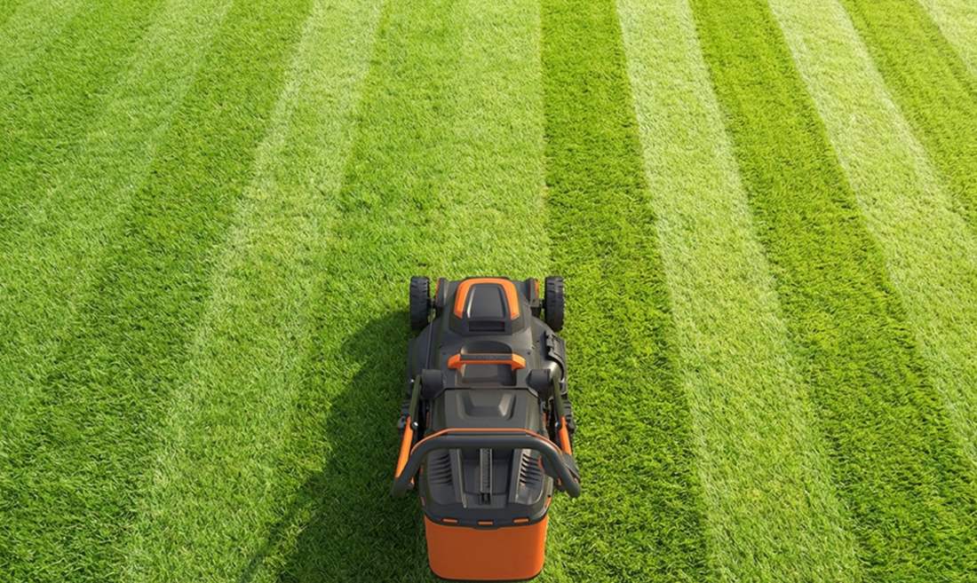 What Cutting Width Lawn Mower Do I Need? (UK Garden Size Guide)