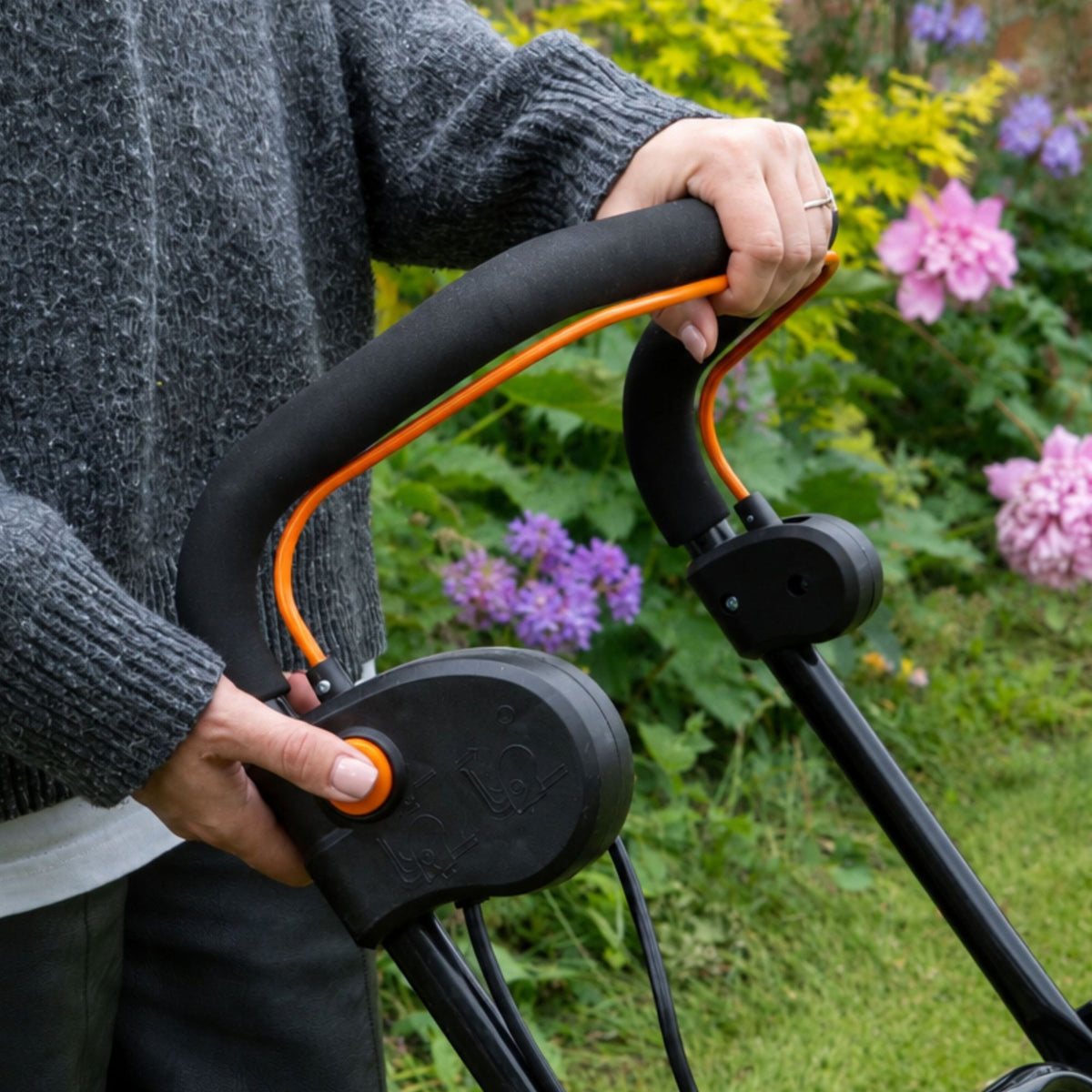 1400W 34cm Corded Electric Lawnmower