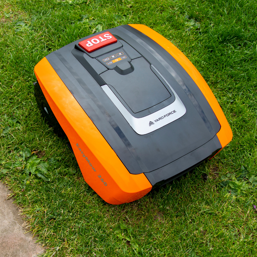 EasyMow260B App Controlled Robotic Lawnmower | Small City Gardens up to 260m²