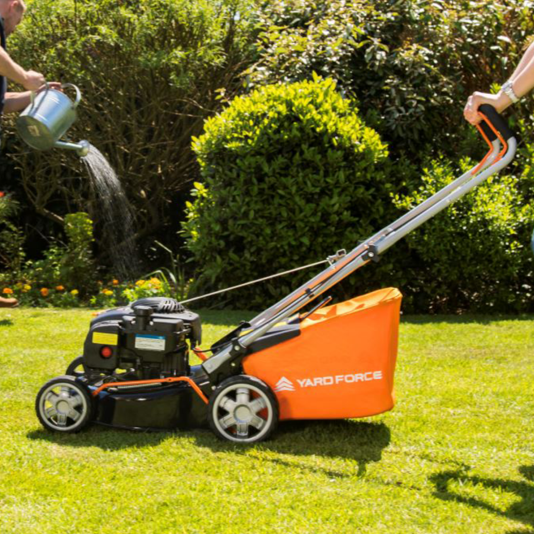 125cc 41cm Self-Propelled Petrol Lawnmower Briggs & Stratton 300E Engine