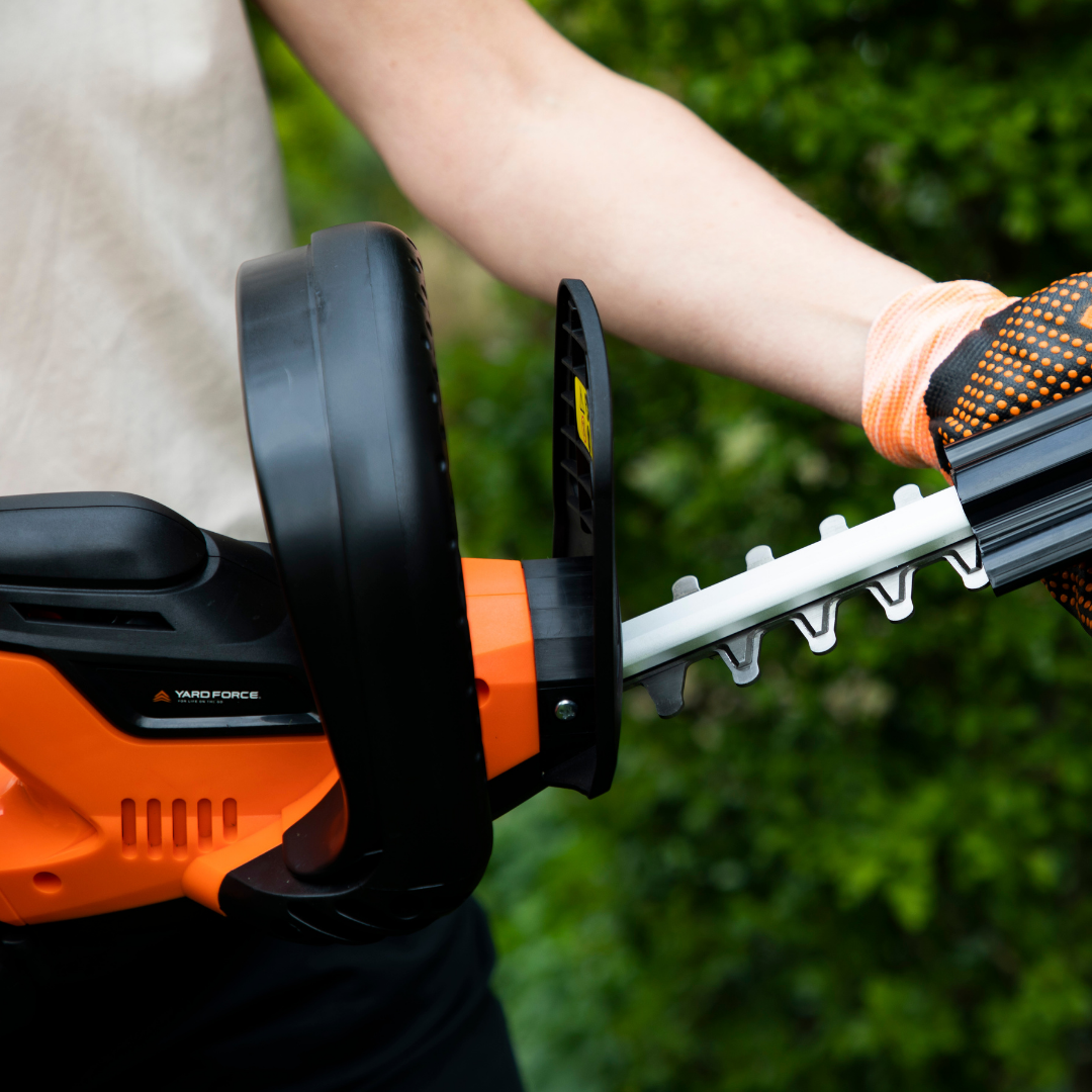 20V Cordless Hedge Trimmer