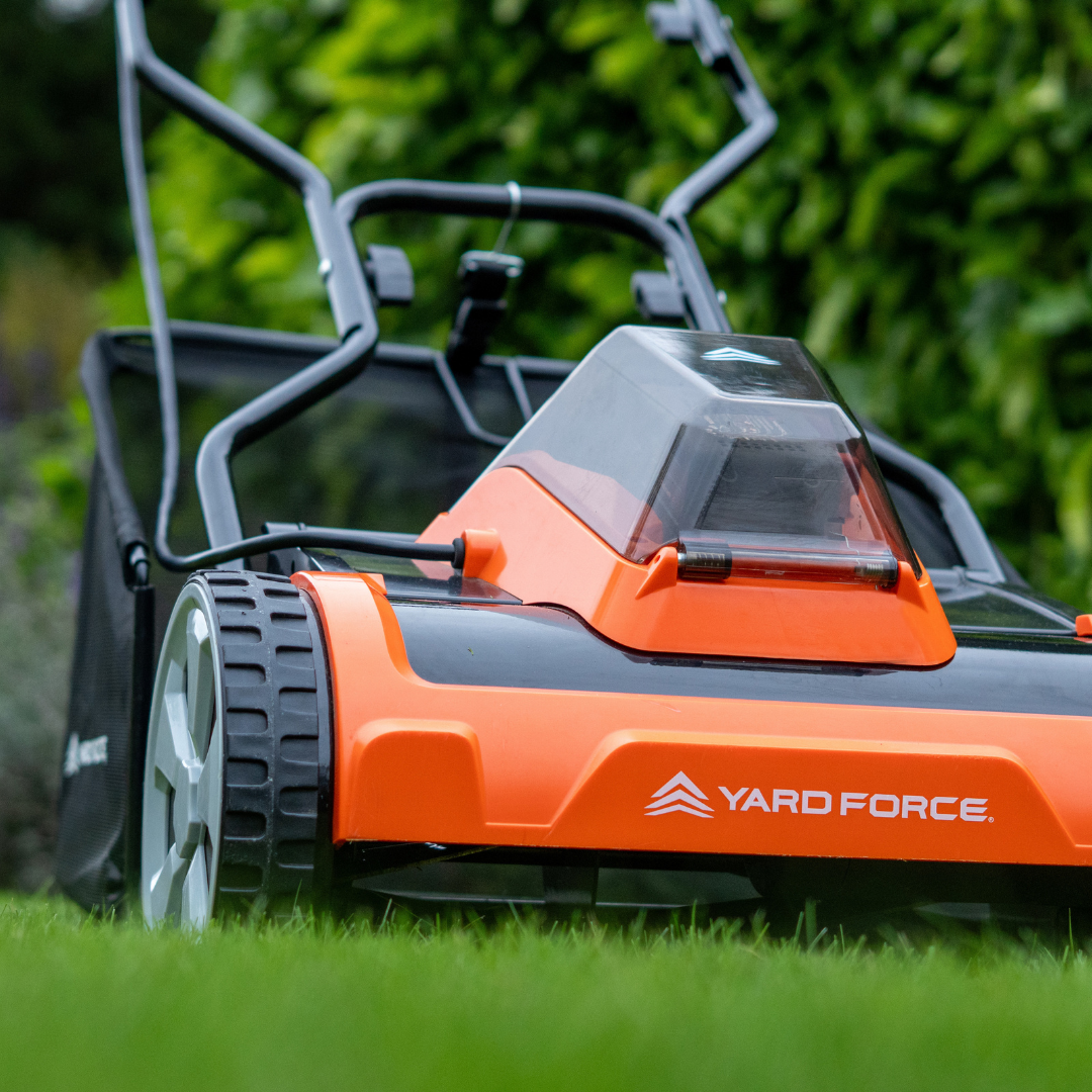 20V 38cm Cylinder Cordless Lawnmower