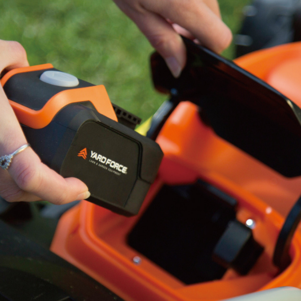 40V 32cm Cordless Lawnmower