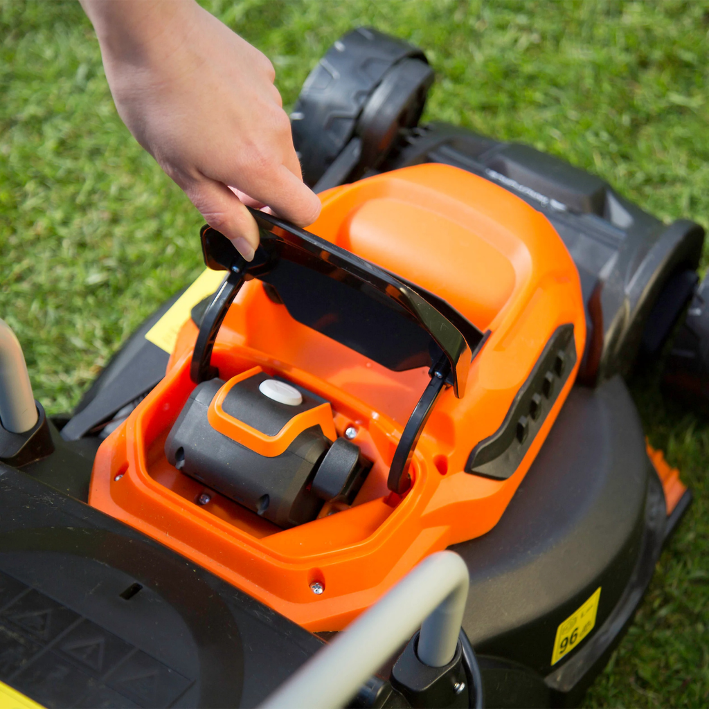 40V 32cm Brushless Cordless Lawnmower & Trimmer Lawn Care Twin Pack