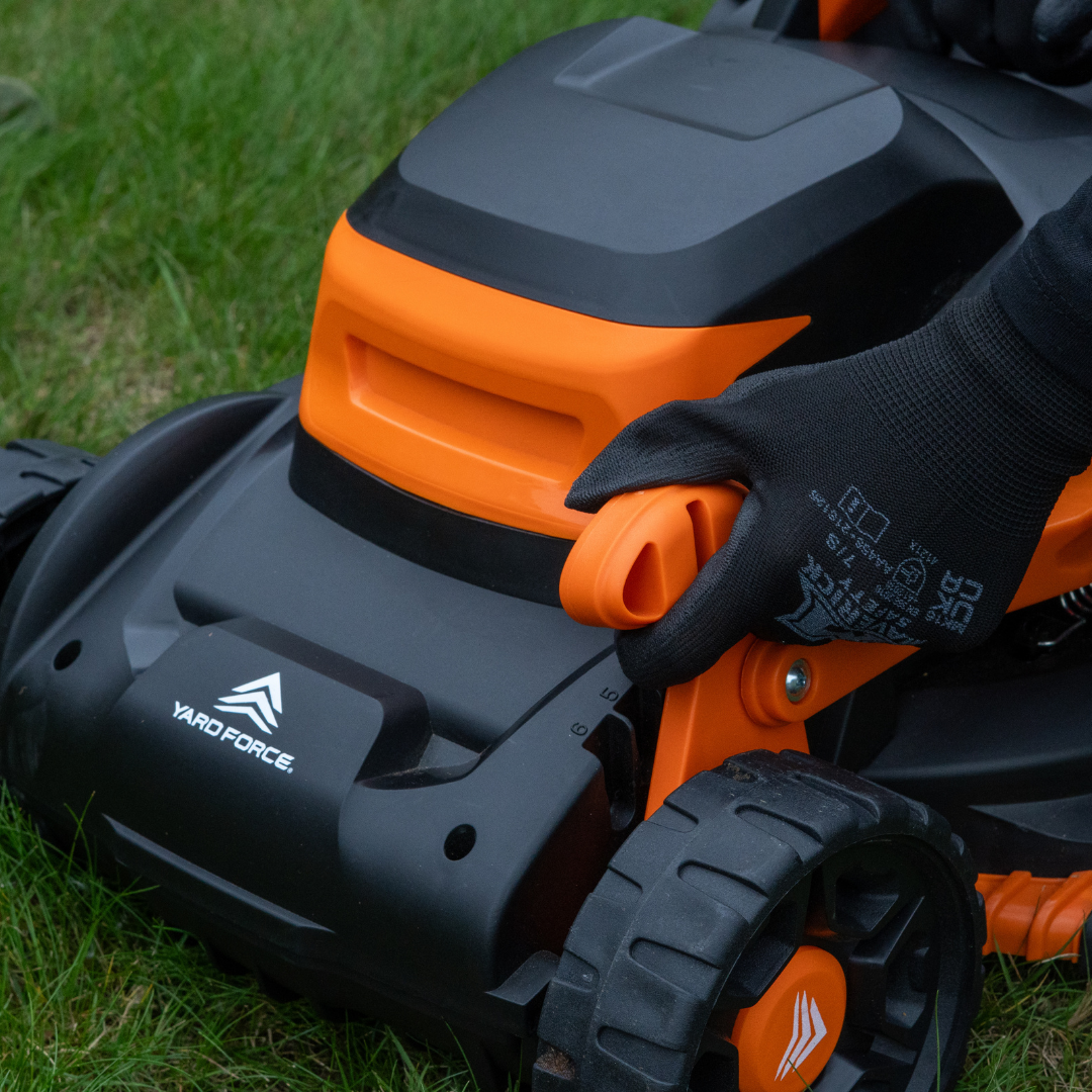 40V 37cm Cordless Lawnmower