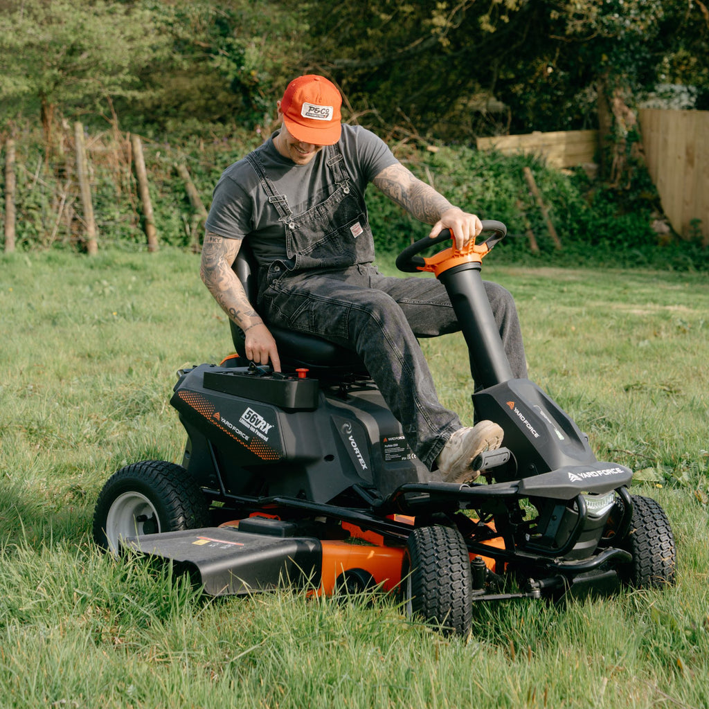 ProRider E559 Battery Powered Ride-On Lawnmower