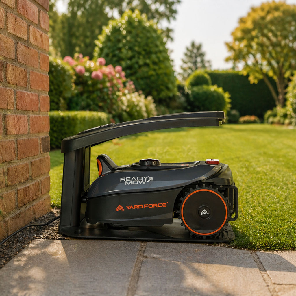 i600 iVISION Drop & Go Boundary-Free Robotic Lawnmower | Medium Lawns up to 600m²